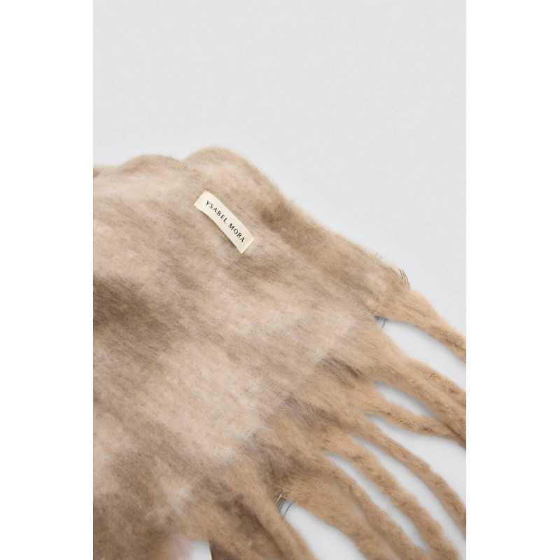 Ysabel Mora šalikas 2