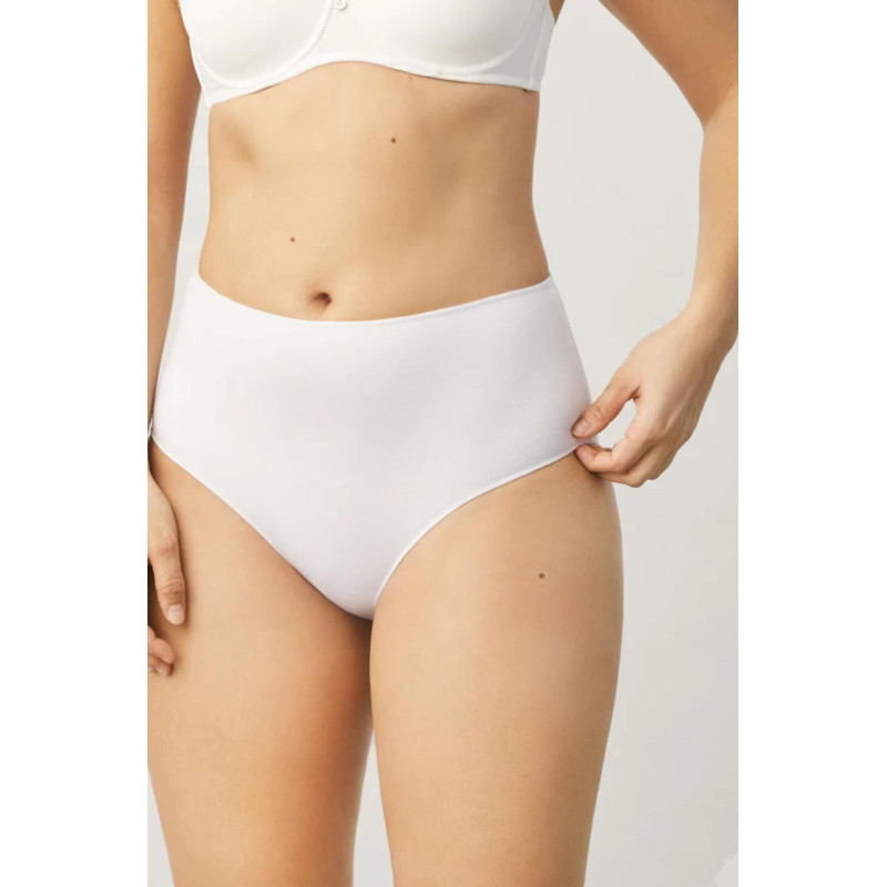 Ysabel Mora kelnaitės 2