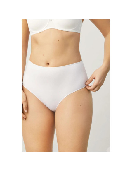 Ysabel Mora kelnaitės