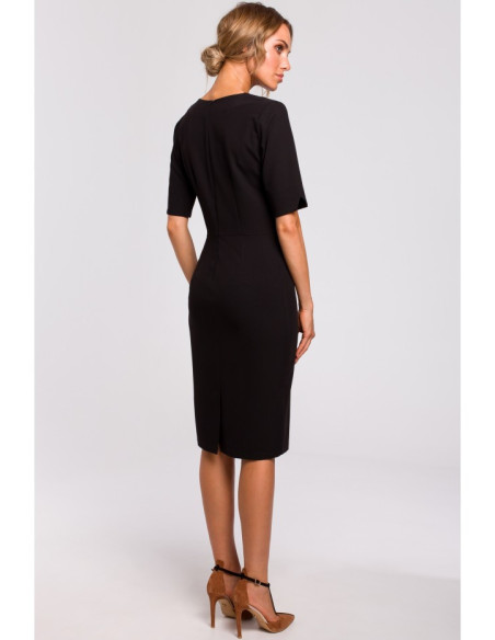 M455 Suknelė V formos iškirpte - juoda