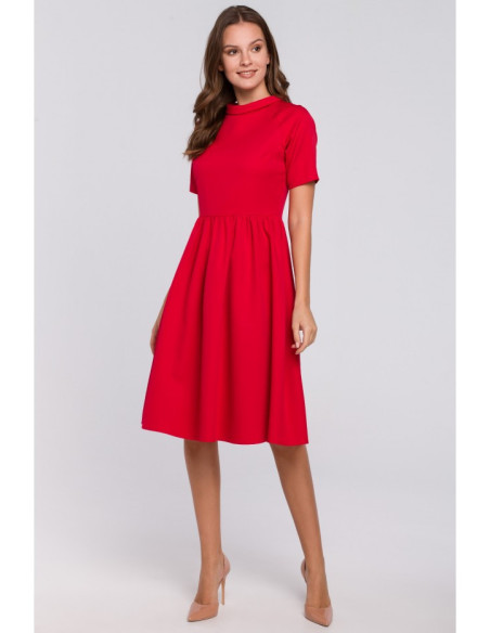 K028 Suknelė su apykakle - raudona