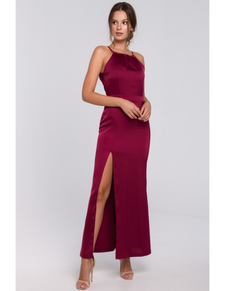 K042 Ilga suknelė su praplatėjimu iki šlaunų - bordo spalvos