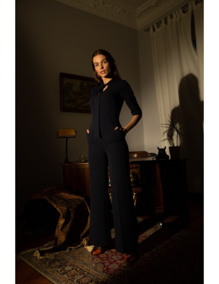 Elegantiškas, juodas kombinezonas