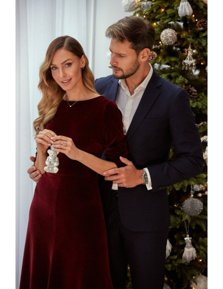 Bordo spalvos, veliūrinė suknelė