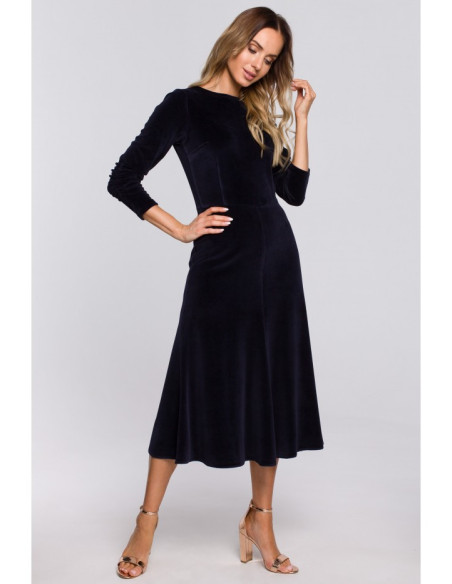 Tamsiai mėlyna, veliūrinė suknelė