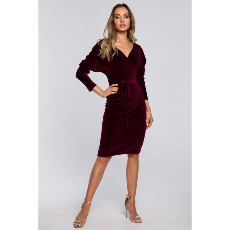 Bordo spalvos, veliūrinė suknelė