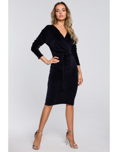 Tamsiai mėlyna, veliūrinė suknelė