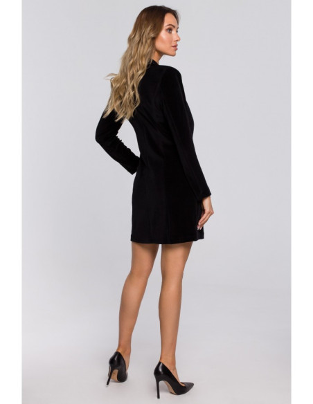 Juoda, veliūrinė suknelė