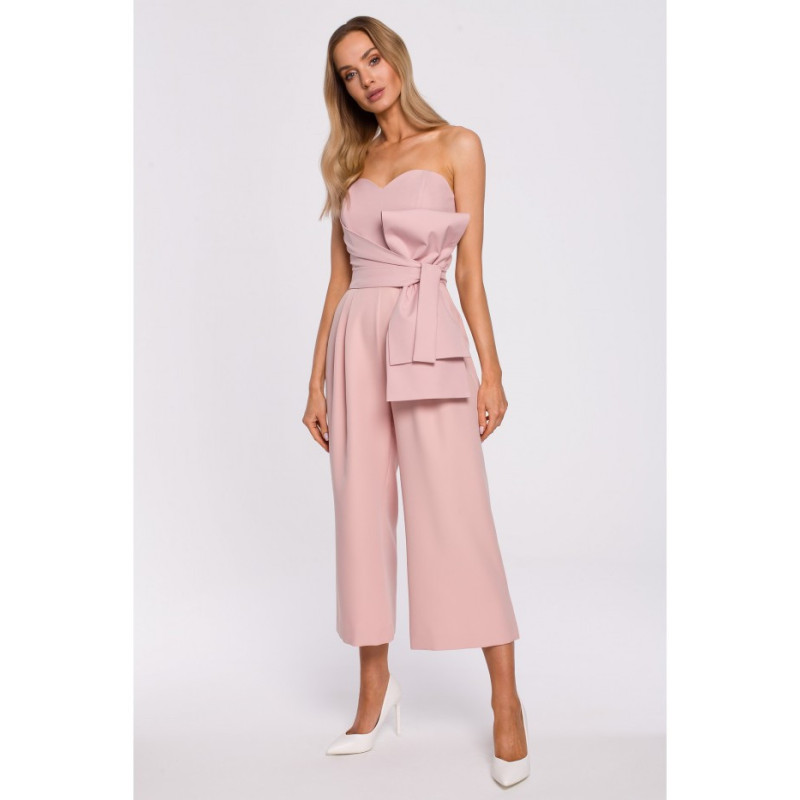 Rožinis kombinezonas