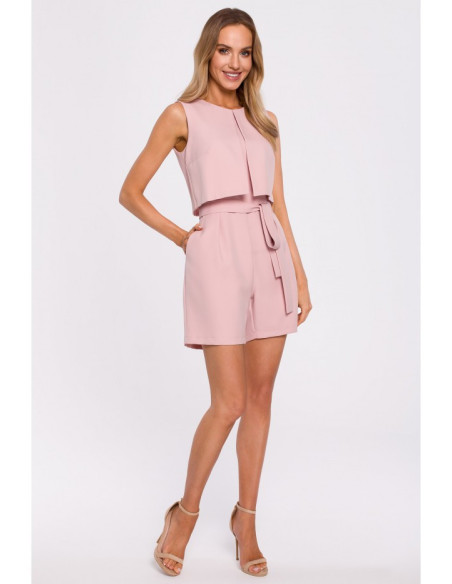 Rožinis trumpas kombinezonas