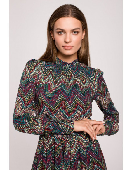 Juoda, marga suknelė