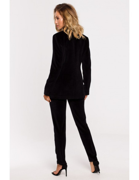 Juodas, veliūrinis švarkas