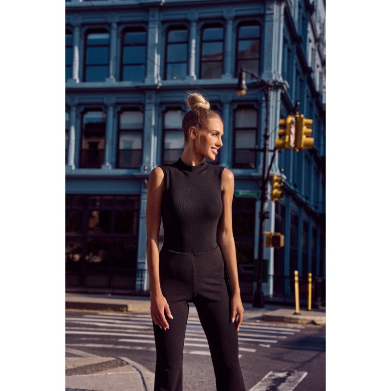 M697 High neck sleeveless bodysuit - black