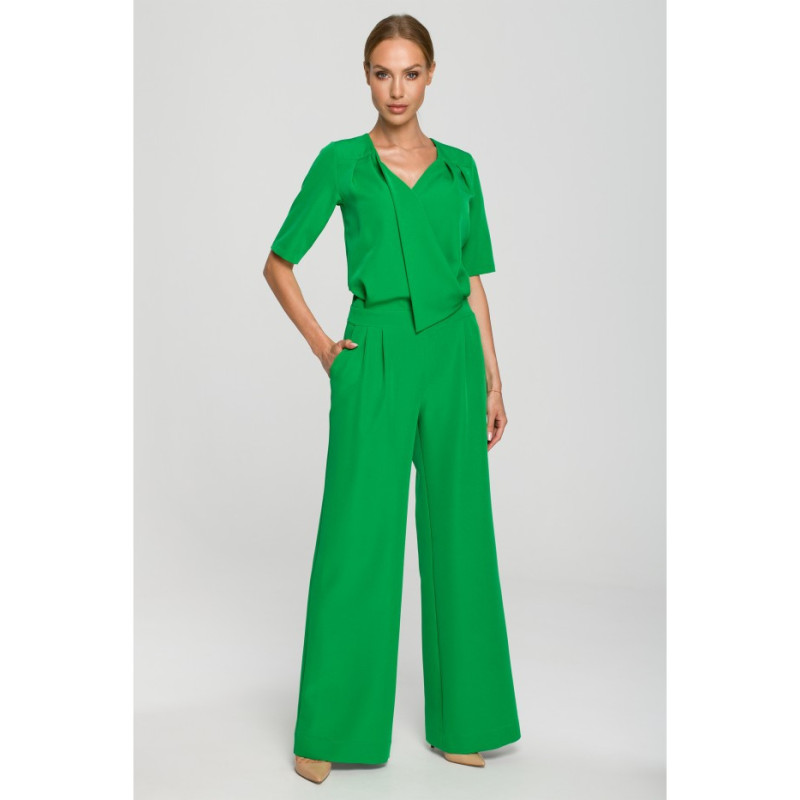 M703 Jumpsuit with decorative V-neck top - green