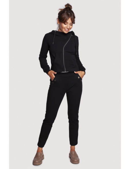 B243 Straight leg trousers leg with eyelets - black