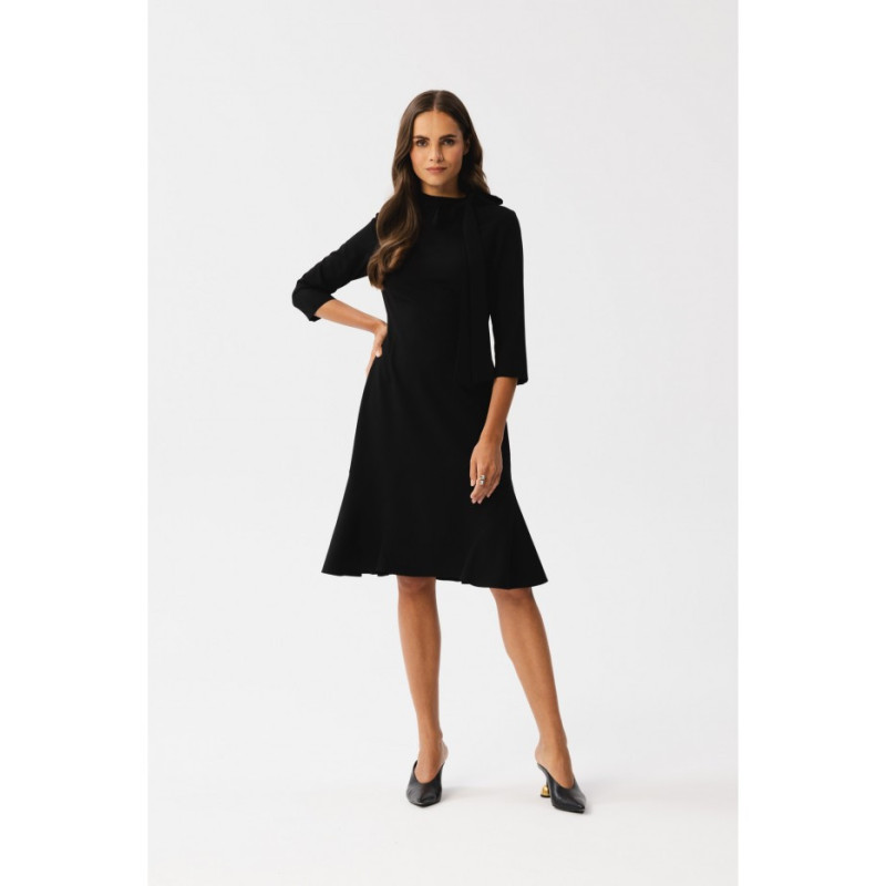 S346 Dress with a tie neck - black