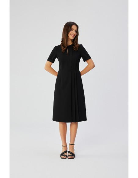 S361 Shift dress with pleats on the side - black