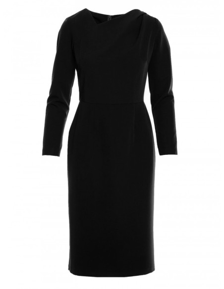 S376 Pieštuko formos suknelė su asimetriška iškirpte - juoda