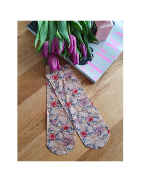 Magnetis moteriškos kojinės su likra