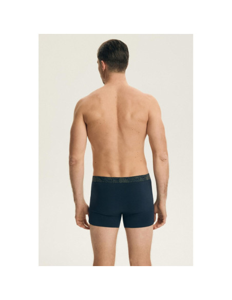 Henderson kelnaitės