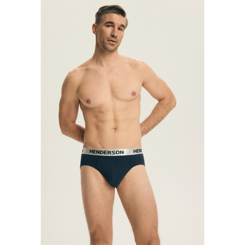 Henderson kelnaitės