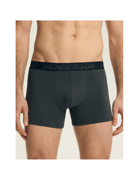 Henderson kelnaitės