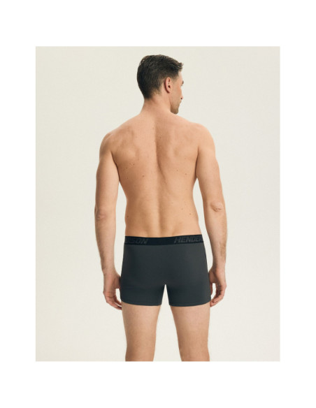 Henderson kelnaitės