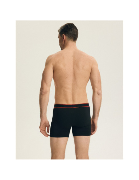 Henderson kelnaitės